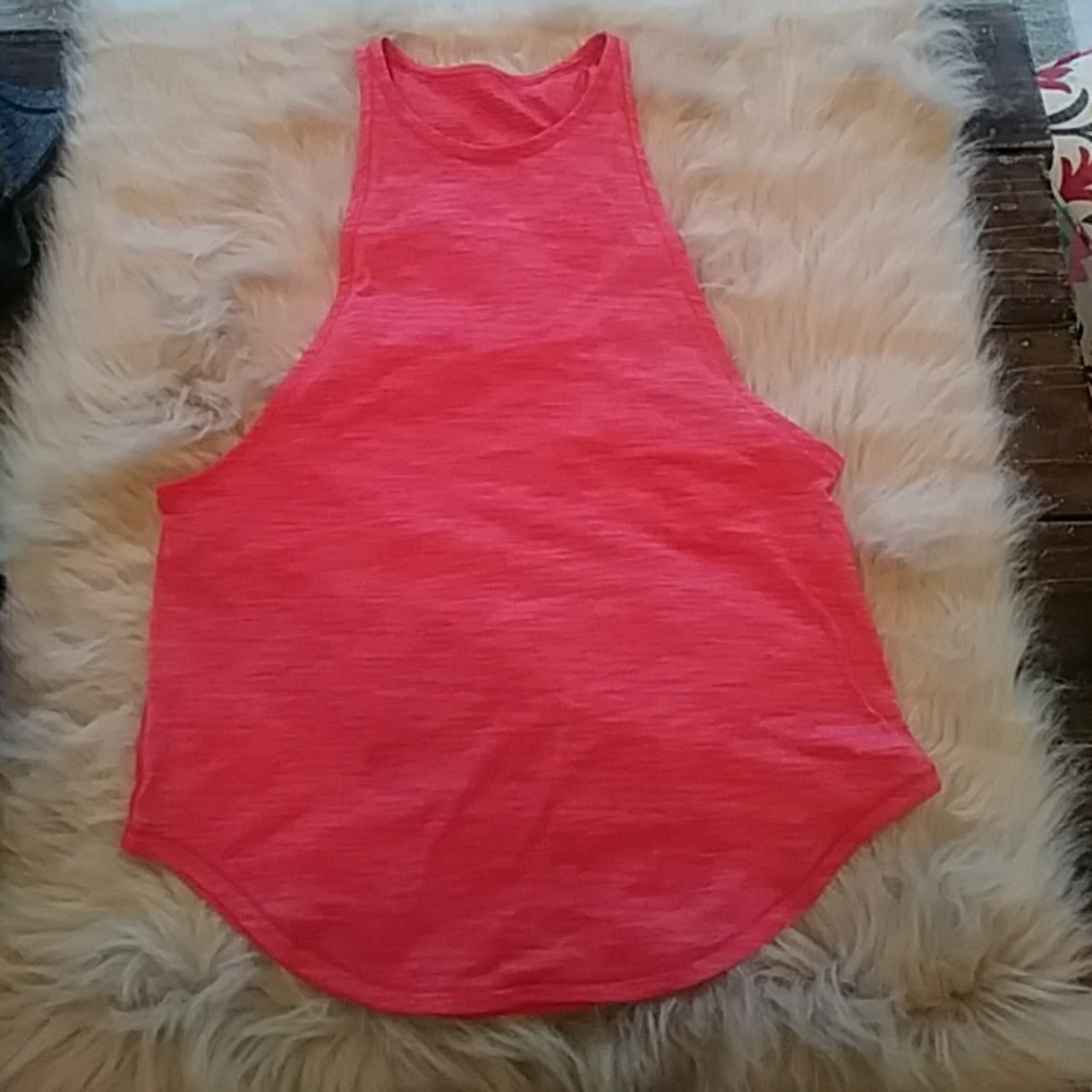 Lululemon muscle tank
